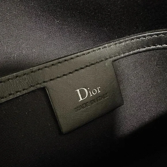 ✨Dior Black navy and White Backpack 100% authentic 
Men and women can both use - Picture 6 of 9
